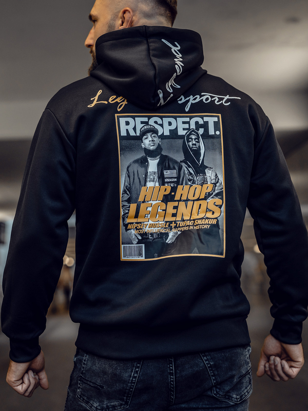 Čierna pánska mikina s kapucňou, potlačou a klokaním vreckom Bolf M280